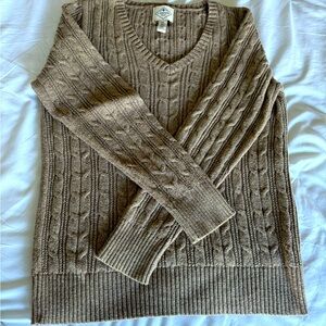 🌟St. John’s Cableknit Pullover